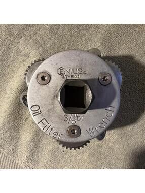 Genius AT-B01 Tools 3/8” Drive Three Legged Adjustable Oil Filter Wrench Vtg